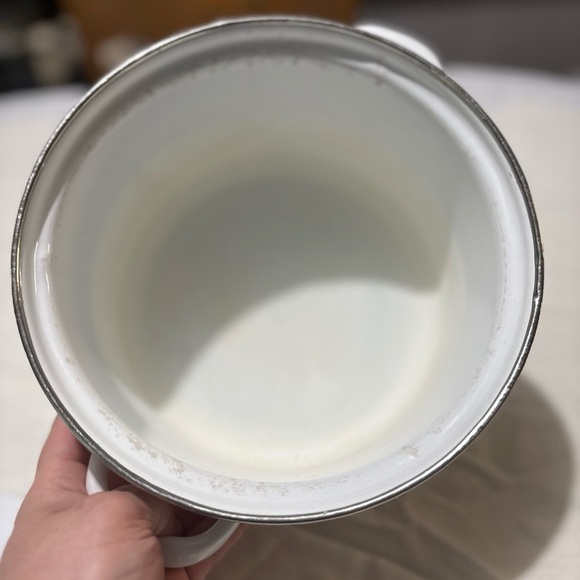 Vintage set of 4 White Floral Saucepans, Pans and Pots with Brown Handle - Picture 8 of 16